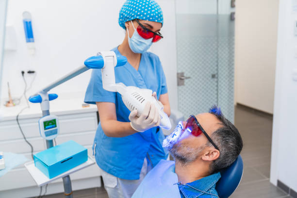 Best Walk-In Emergency Dental Services in Bloomgton, IN